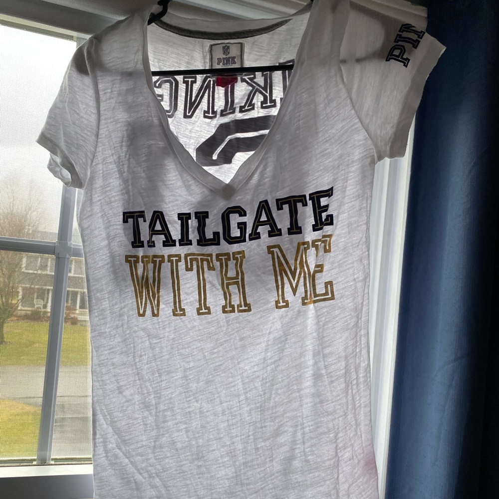 Women’s PINK Minnesota Vikings shirt